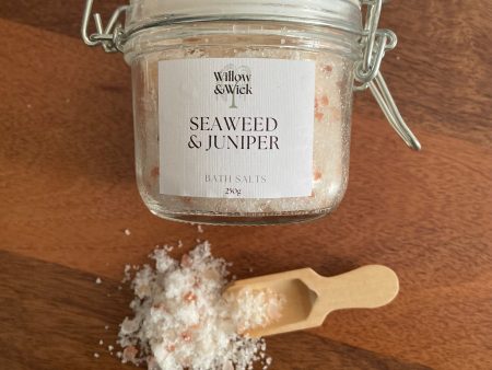 Seaweed & Juniper Spa Crystals Hot on Sale